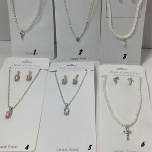 Girls Necklace & Earring Set Pearls Rhinestone AUSTRIAN CRYSTALS GENUINE COMPONE